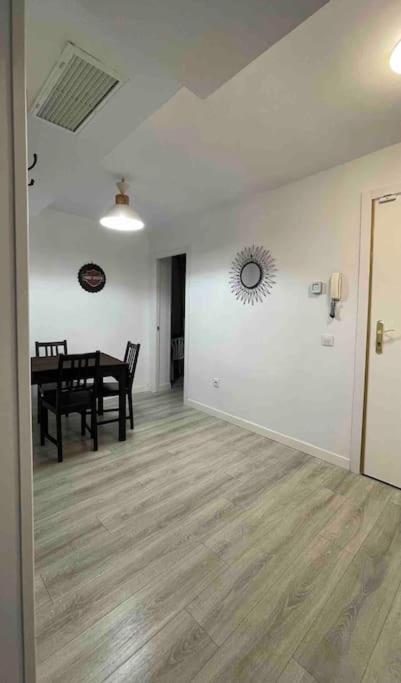 Encantador Apartamento Plaza Mayor Centro Apartamento *