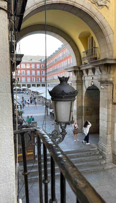 Encantador Apartamento Plaza Mayor Centro Apartamento *
